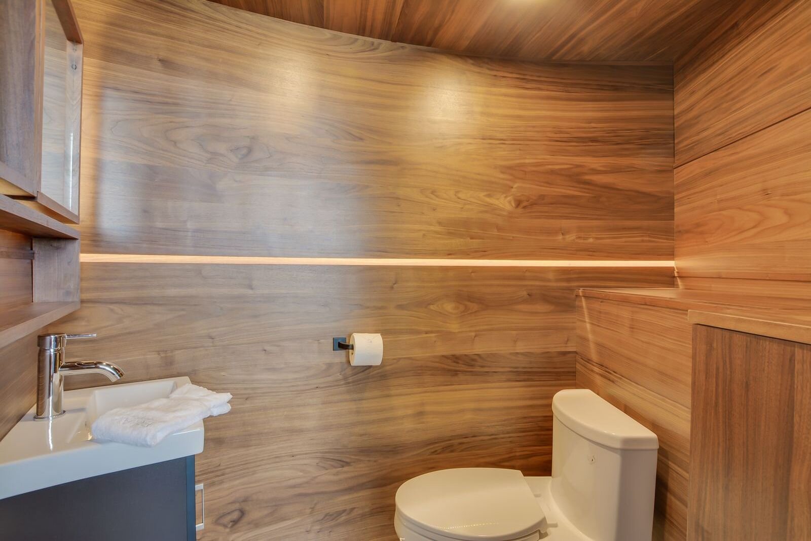 Luxury Dome for 2.jpg