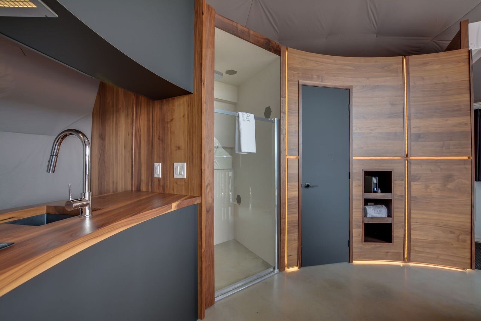 Luxury dome for 2-  (2).jpg